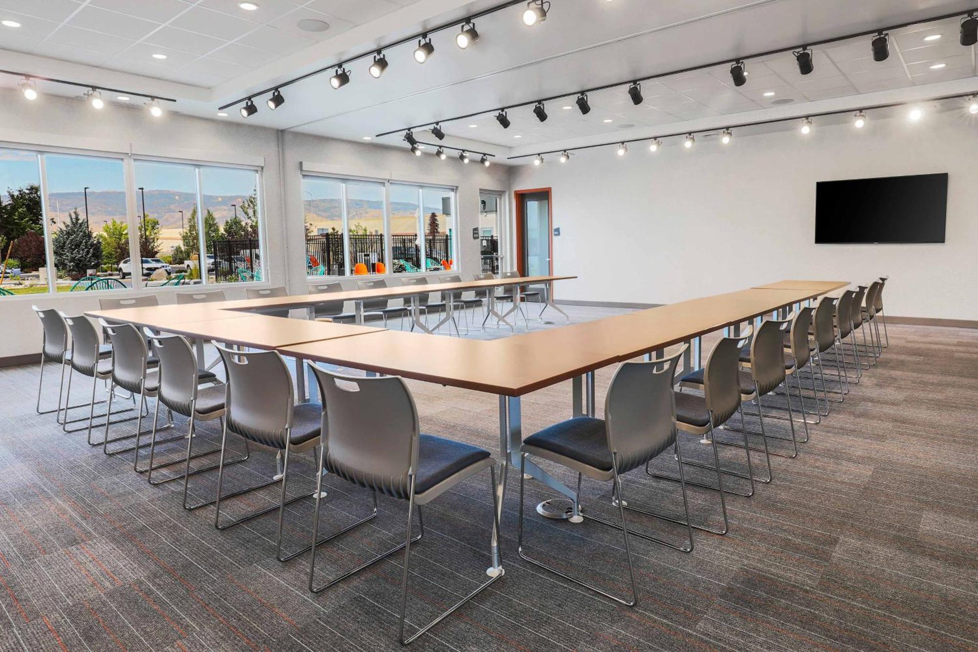 Aloft Reno Tahoe International Airport Ngoại thất bức ảnh